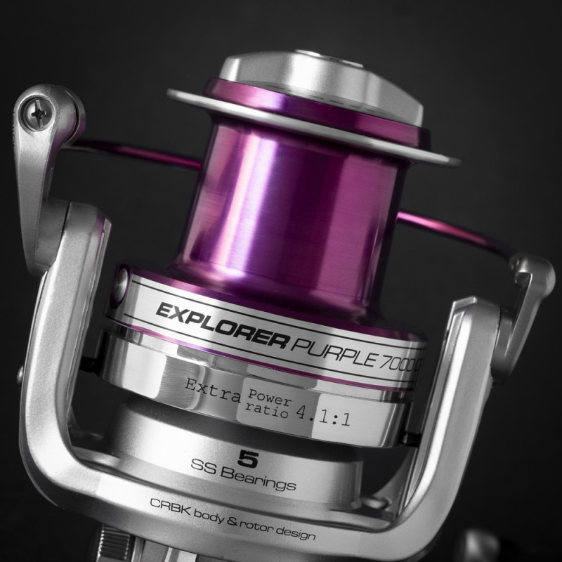 05_carrete_cinnetic_explorer_purple_7000_crbk_210155.jpg